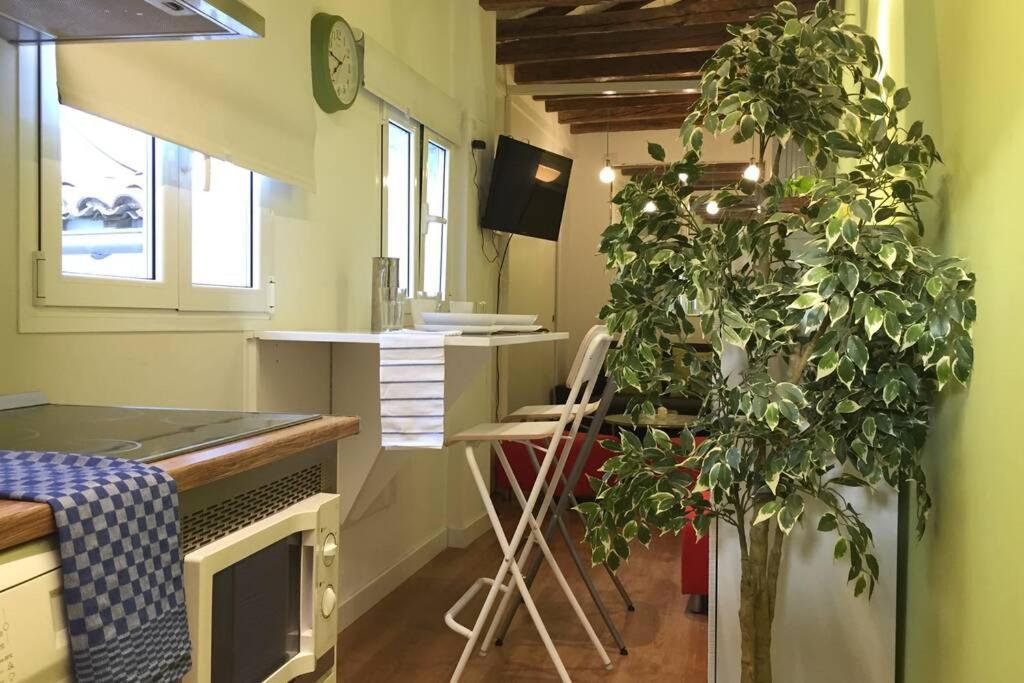 마드리드 Plaza Mayor-Acogedor Apartamento En Edificio Historico Del Centro-Wifi 아파트 외부 사진